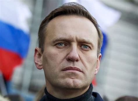 Il Caso Navalny: Una Sfida Audace contro il Sistema Russo